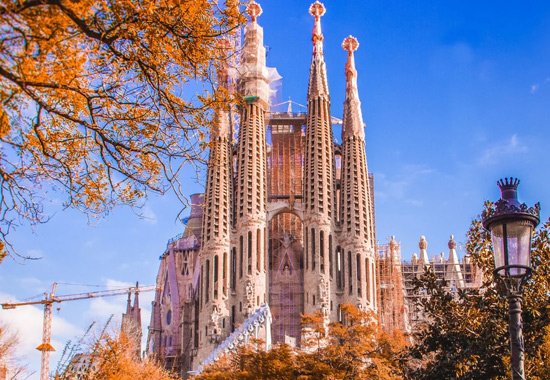 BARCELLONA E/O DINTORNI